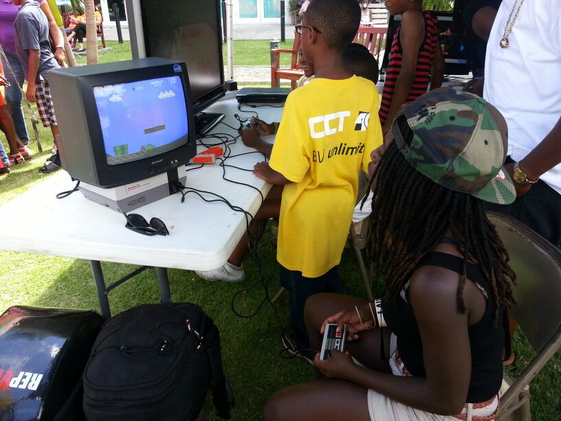 Wha you say? 8bit Mario in the park!! Real Old School!!!
