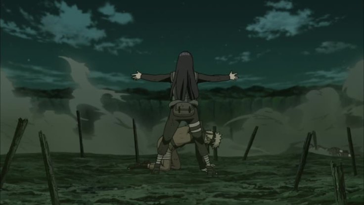 Hinata jumps infront of Naruto. How romantic...